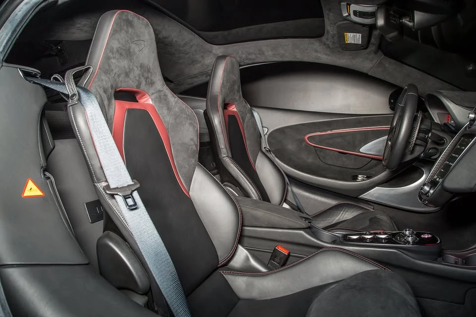 2023 McLaren GT - Image 17 of 20