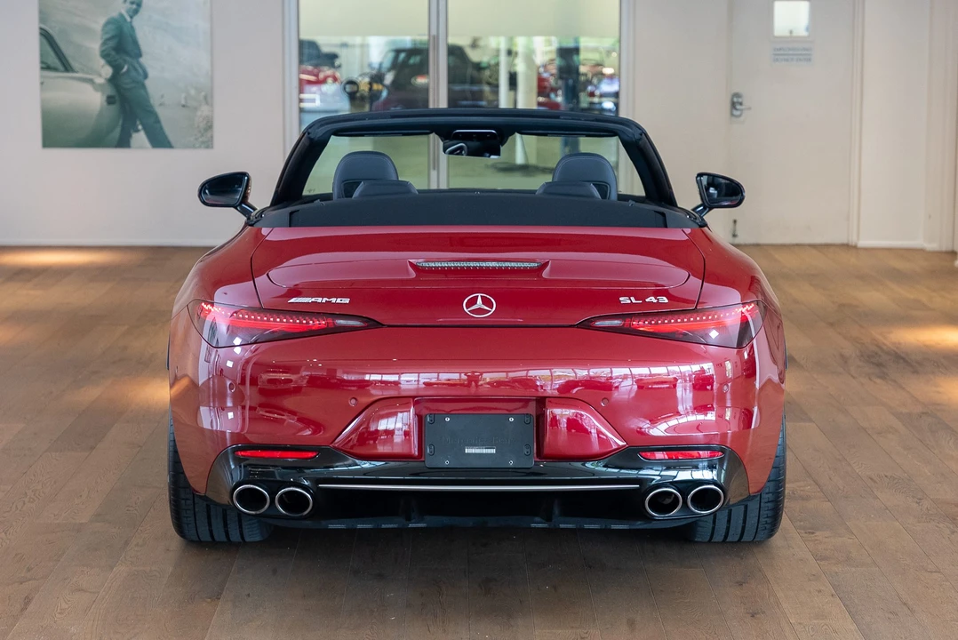 2023 Mercedes-Benz R232 SL 43 AMG - Image 13 of 31