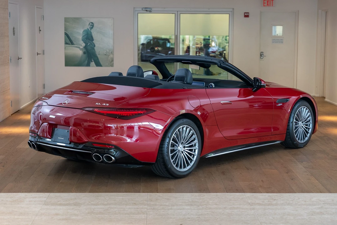 2023 Mercedes-Benz R232 SL 43 AMG - Image 15 of 31