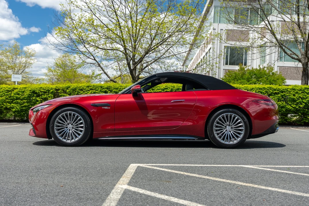 2023 Mercedes-Benz R232 SL 43 AMG - Image 24 of 31