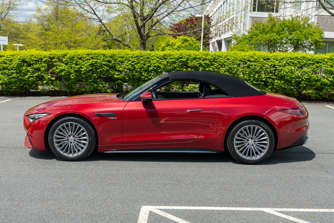 2023 Mercedes-Benz R232 SL 43 AMG - Image 25 of 31