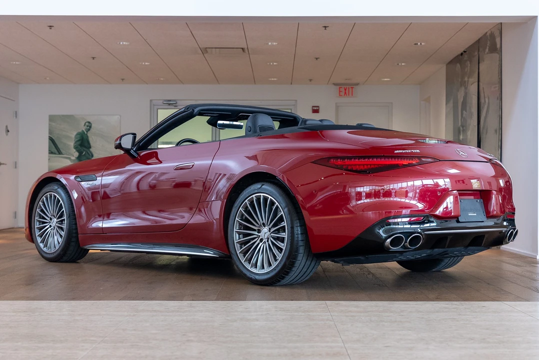 2023 Mercedes-Benz R232 SL 43 AMG - Image 10 of 31