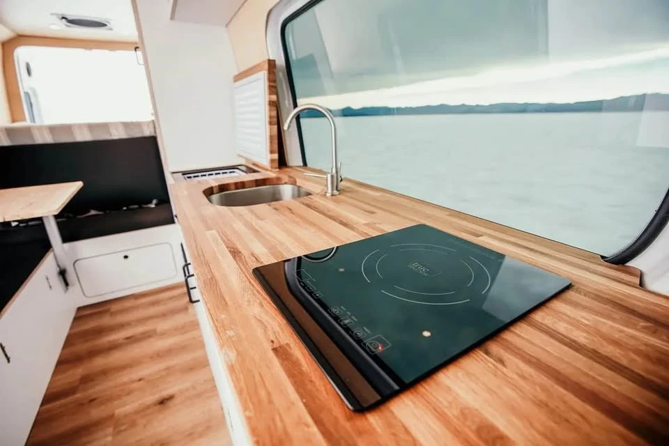 2023 Mercedes-Benz VS30 Sprinter - Image 16 of 19