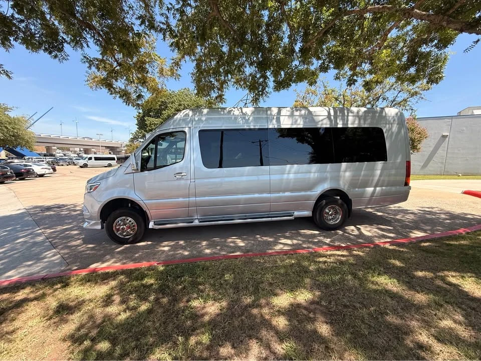 2023 Mercedes-Benz VS30 Sprinter - Image 5 of 20