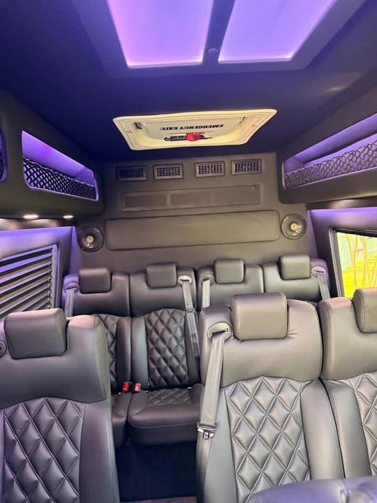 2023 Mercedes-Benz VS30 Sprinter - Image 14 of 20