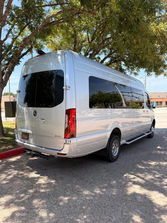 2023 Mercedes-Benz VS30 Sprinter - Image 4 of 20