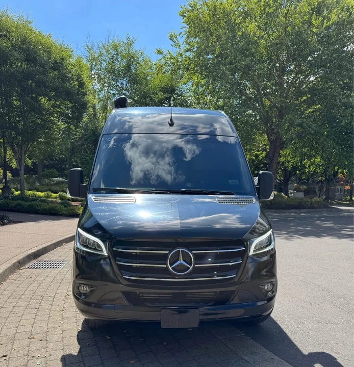 2023 Mercedes-Benz VS30 Sprinter - Image 5 of 12