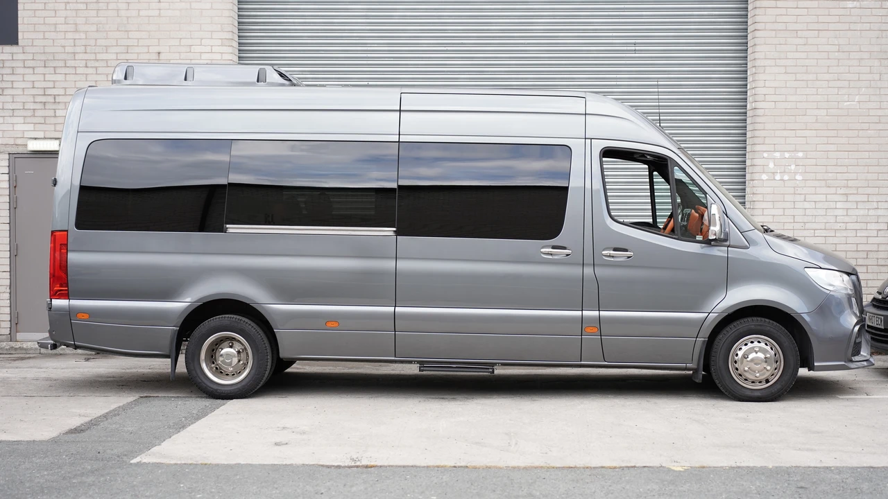 2023 Mercedes-Benz VS30 Sprinter - Image 4 of 31