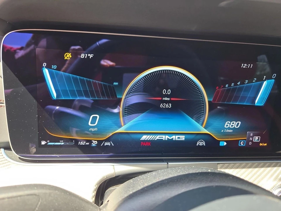 2023 Mercedes-Benz X290 AMG GT 63 & 63 S - Image 9 of 15