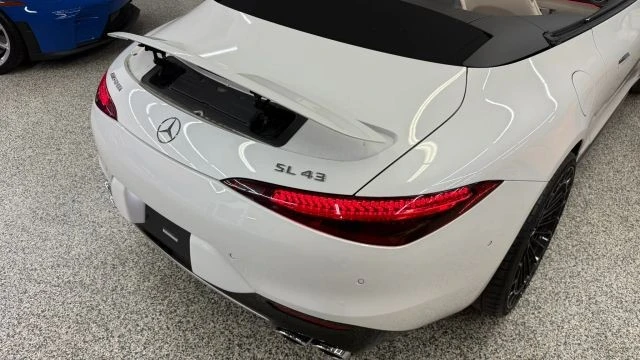 2023 Mercedes-Benz R232 SL 43 AMG - Image 18 of 31