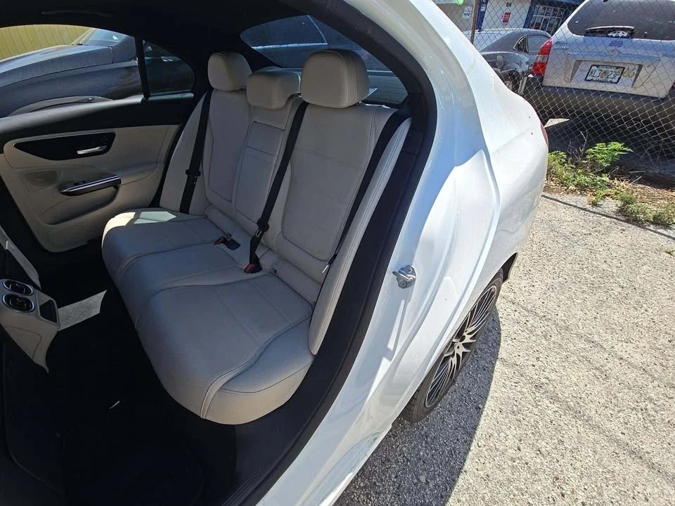 2023 Mercedes-Benz W206 C-Class - Image 6 of 11