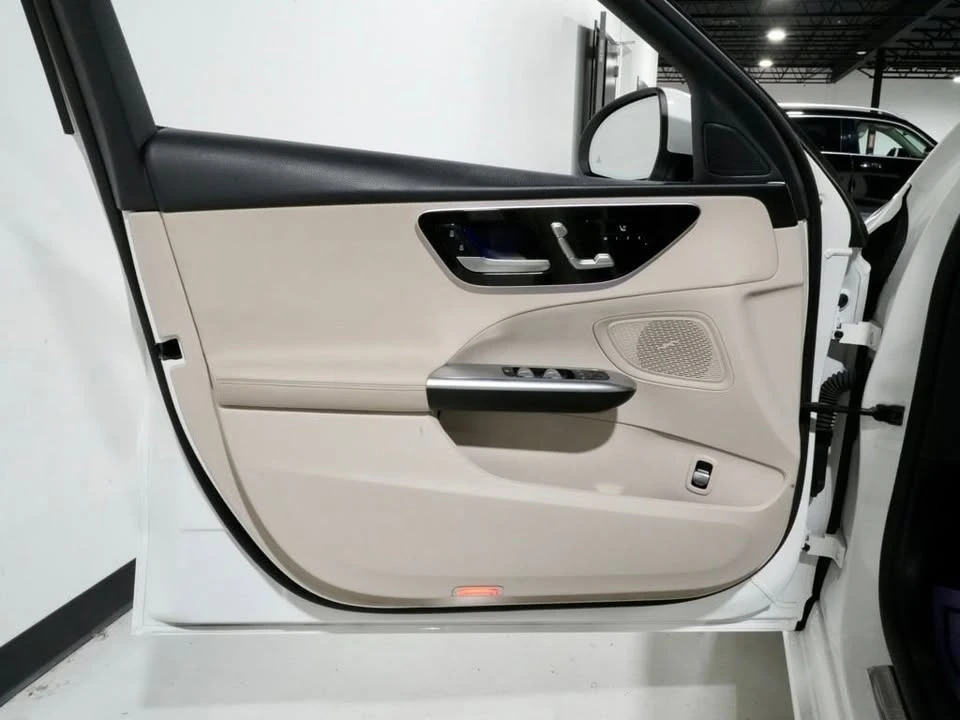 2023 Mercedes-Benz W206 C-Class - Image 13 of 20