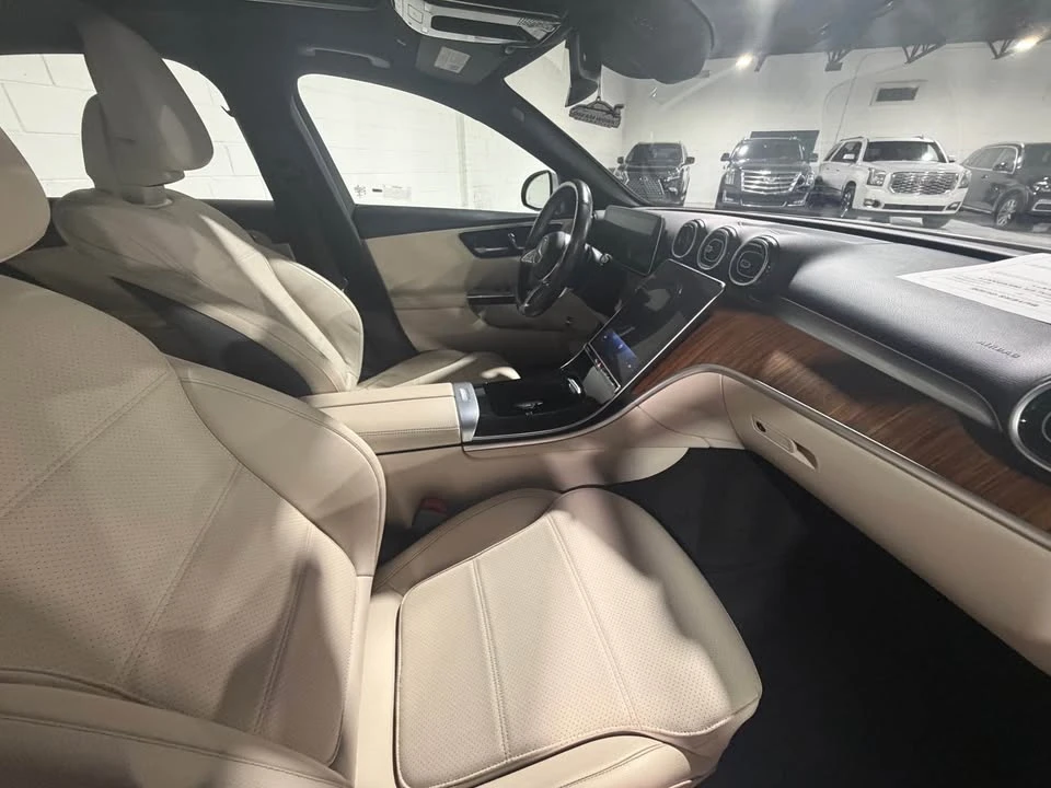 2023 Mercedes-Benz W206 C-Class - Image 10 of 11