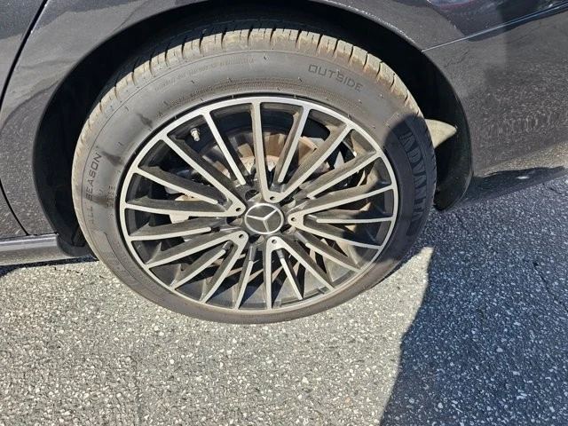 2023 Mercedes-Benz W206 C-Class - Image 10 of 15