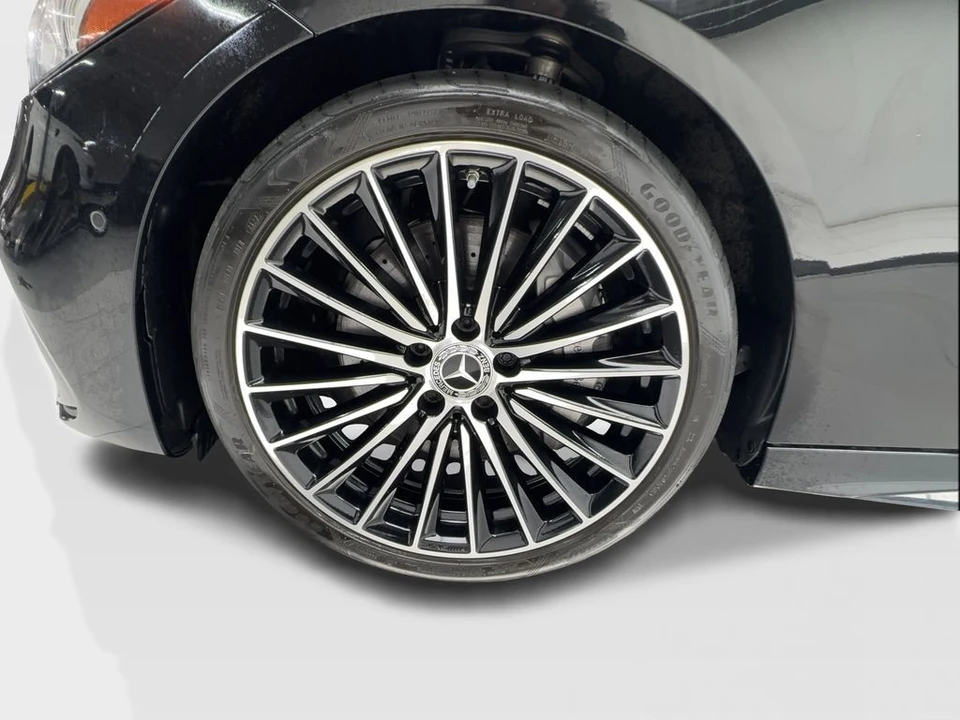 2023 Mercedes-Benz W206 C-Class - Image 12 of 21