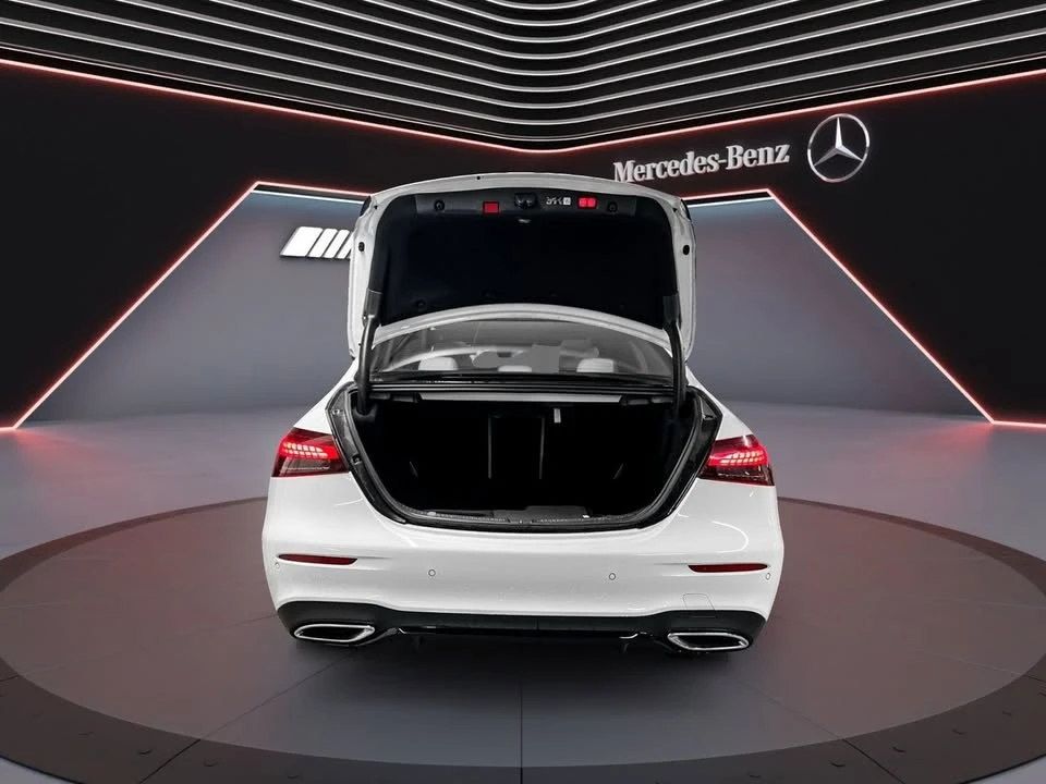 2023 Mercedes-Benz W213 E-Class - Image 9 of 10