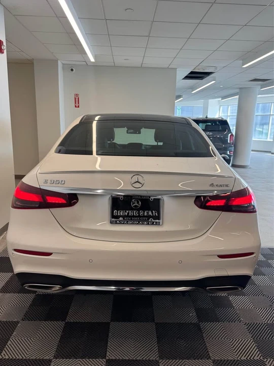 2023 Mercedes-Benz W213 E-Class - Image 5 of 6