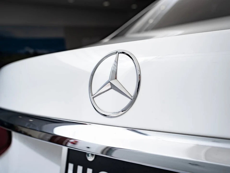2023 Mercedes-Benz W213 E-Class - Image 17 of 21