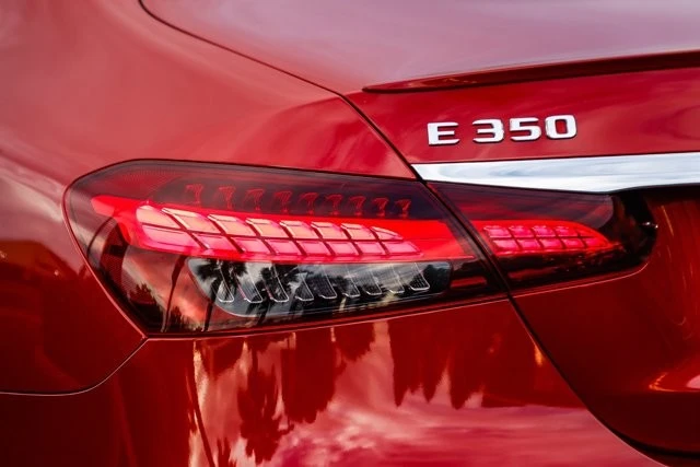 2023 Mercedes-Benz W213 E-Class - Image 8 of 12