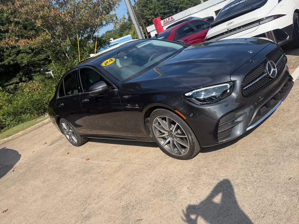2023 Mercedes-Benz W213 E-Class - Image 2 of 5