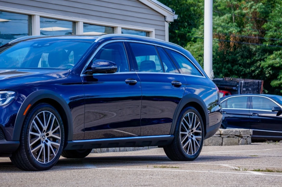 2023 Mercedes-Benz W213 E-Class - Image 16 of 21