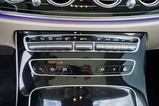 2023 Mercedes-Benz W213 E-Class - Image 18 of 19