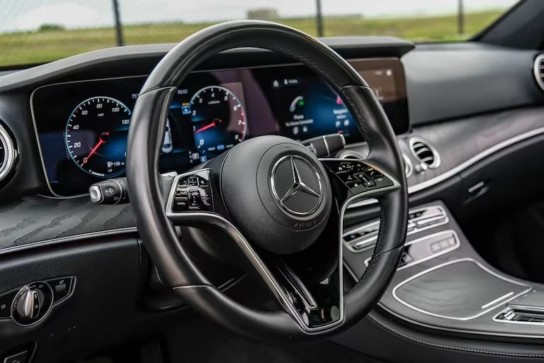 2023 Mercedes-Benz W213 E-Class - Image 9 of 19