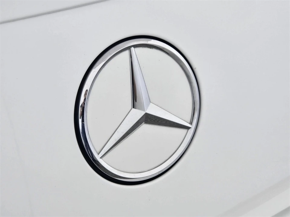 2023 Mercedes-Benz W213 E-Class - Image 11 of 12