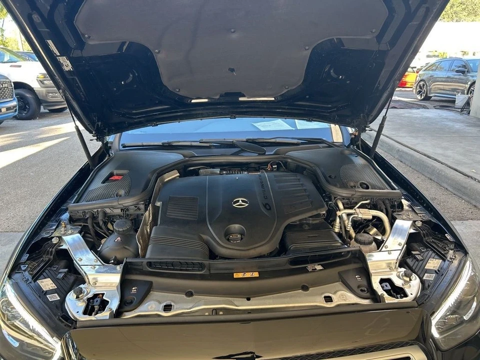 2023 Mercedes-Benz W213 E-Class - Image 11 of 12