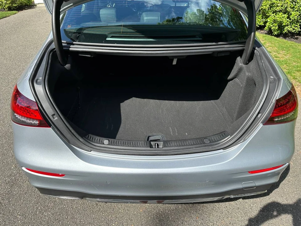 2023 Mercedes-Benz W213 E-Class - Image 11 of 12