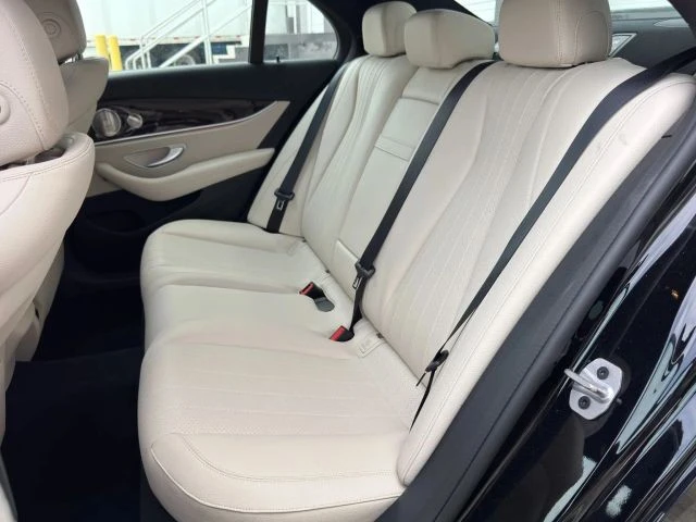 2023 Mercedes-Benz W213 E-Class - Image 10 of 21