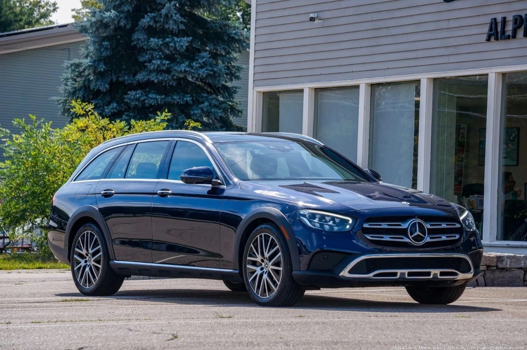 2023 Mercedes-Benz W213 E-Class - Image 9 of 21
