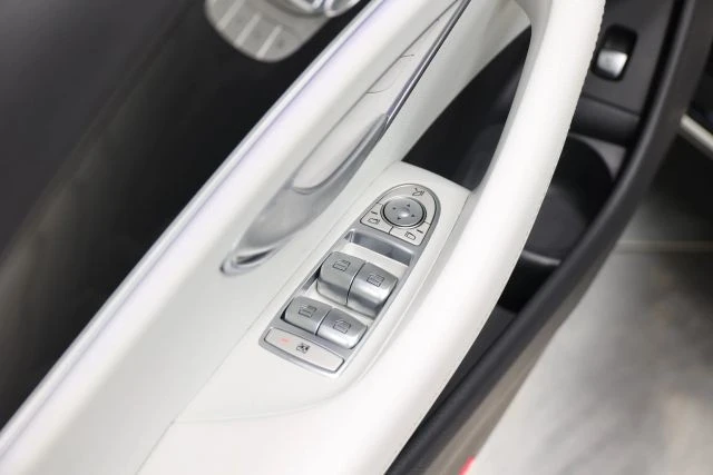 2023 Mercedes-Benz W213 E-Class - Image 12 of 21