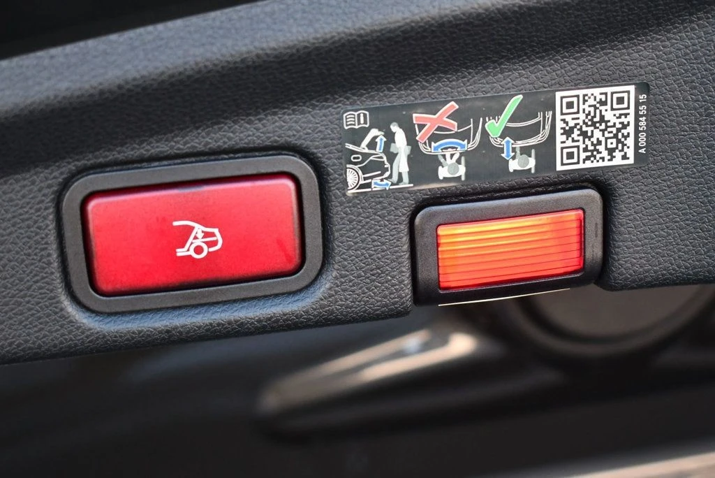 2023 Mercedes-Benz W213 E-Class - Image 18 of 21