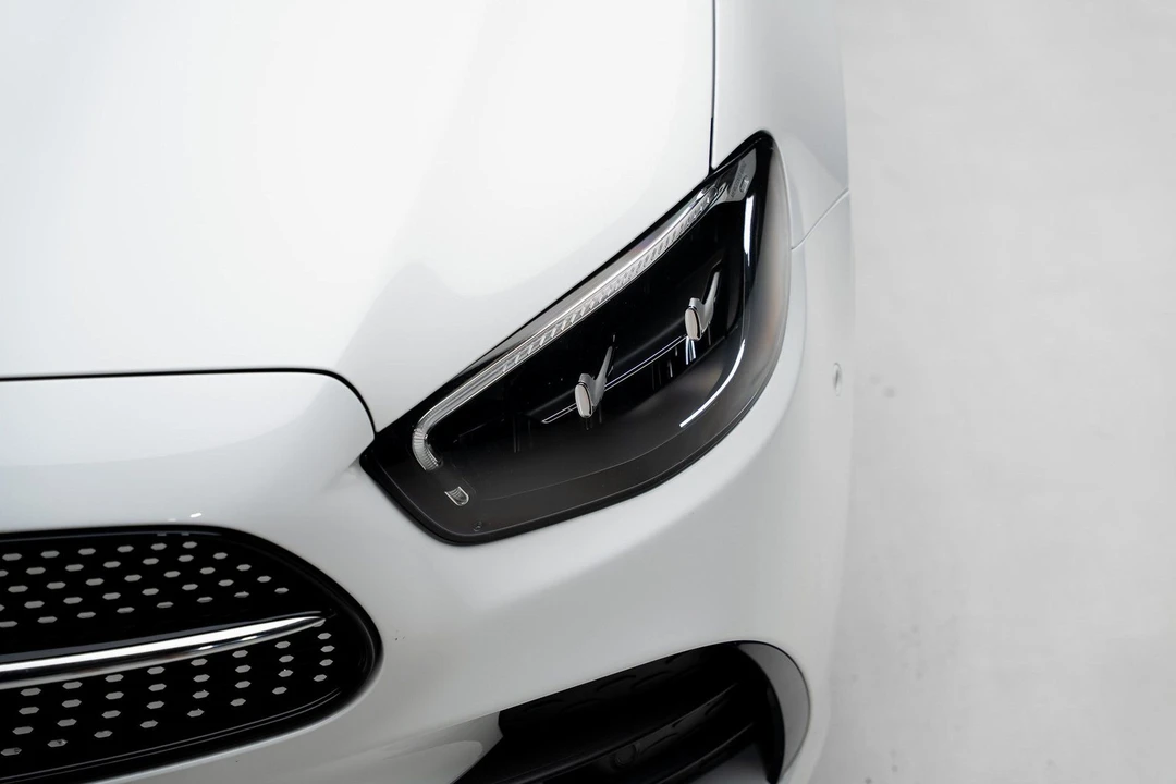 2023 Mercedes-Benz W213 E-Class - Image 10 of 21