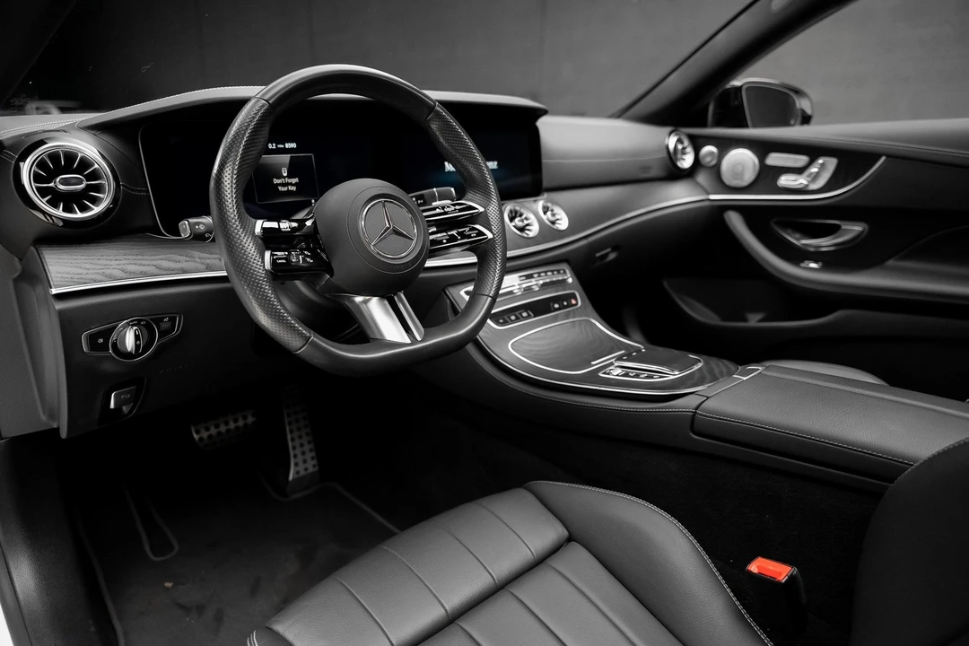 2023 Mercedes-Benz W213 E-Class - Image 2 of 21