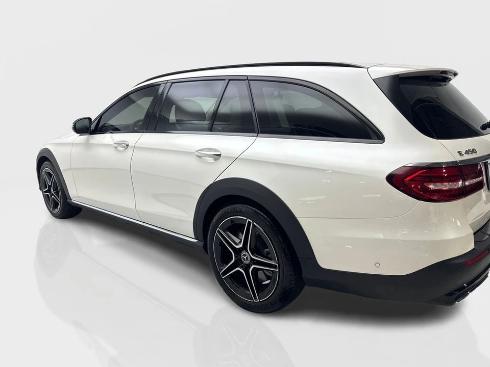 2023 Mercedes-Benz W213 E-Class - Image 14 of 21