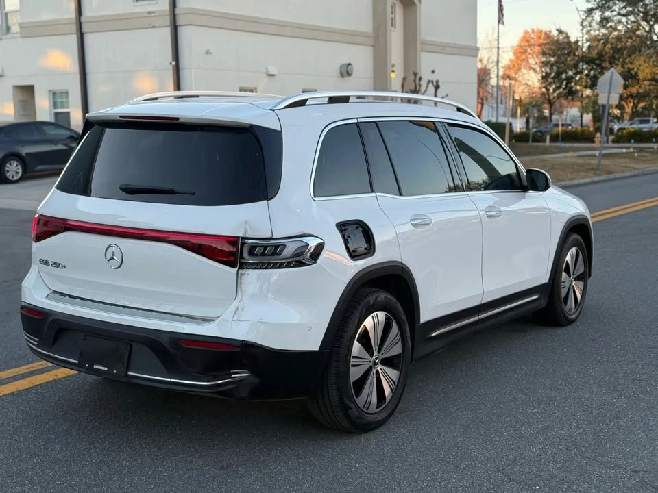 2023 Mercedes-Benz EQB - Image 6 of 14