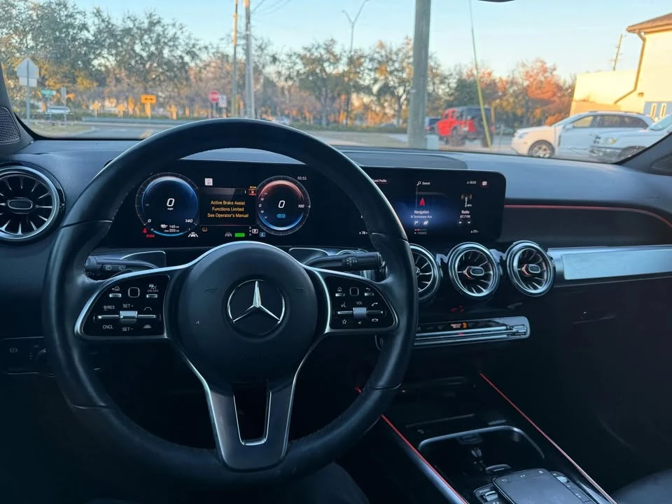 2023 Mercedes-Benz EQB - Image 13 of 14