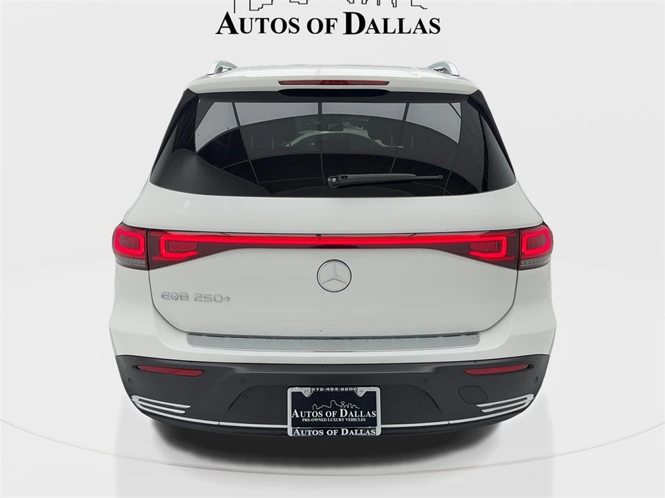 2023 Mercedes-Benz EQB - Image 11 of 12