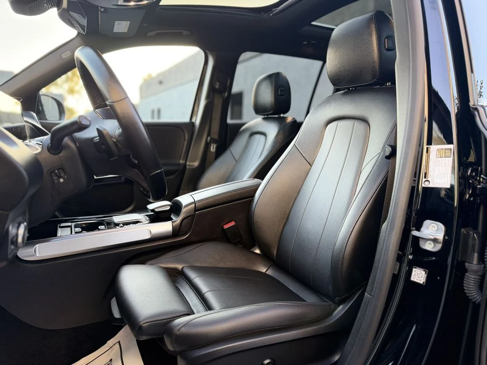 2023 Mercedes-Benz EQB - Image 15 of 21