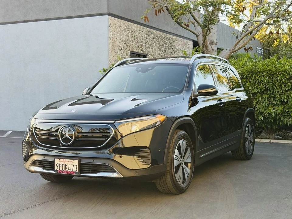 2023 Mercedes-Benz EQB - Image 8 of 21
