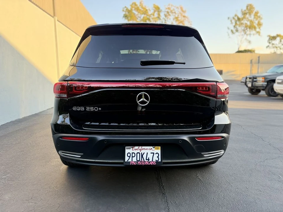 2023 Mercedes-Benz EQB - Image 5 of 21