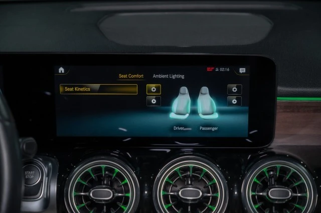 2023 Mercedes-Benz EQB - Image 12 of 19