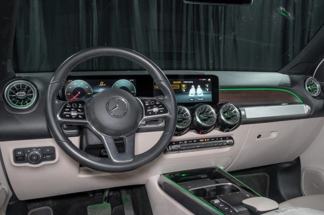 2023 Mercedes-Benz EQB - Image 15 of 19