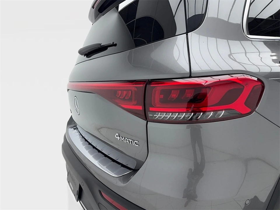 2023 Mercedes-Benz EQB - Image 7 of 12