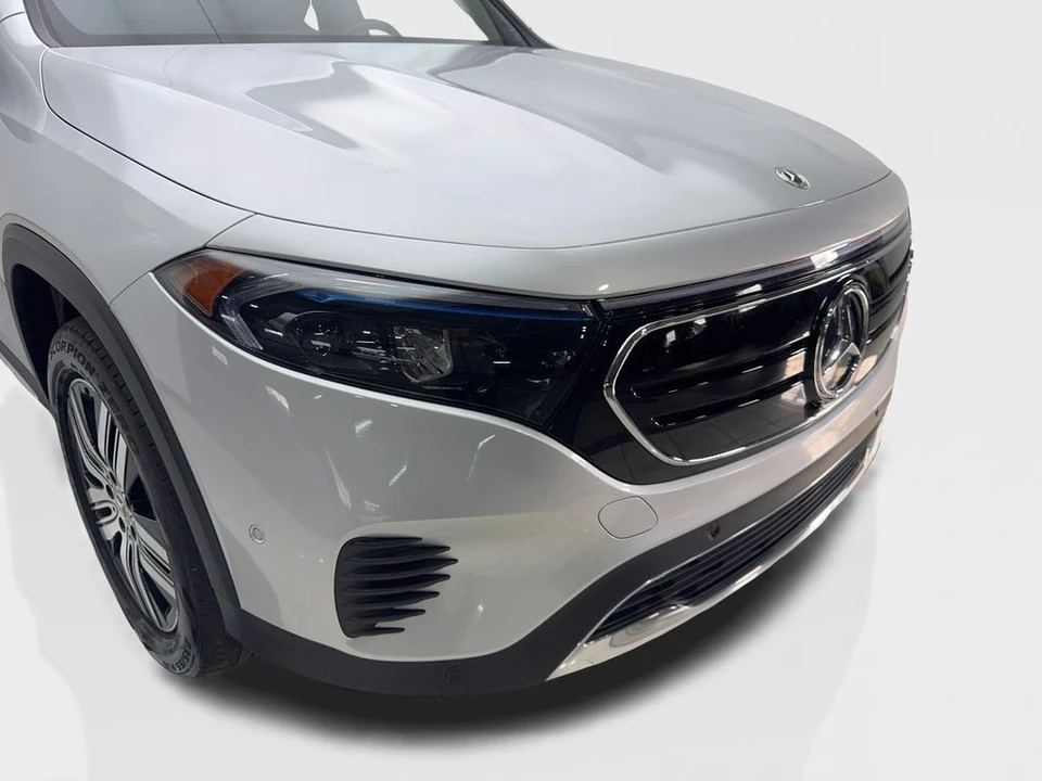 2023 Mercedes-Benz EQB - Image 17 of 21