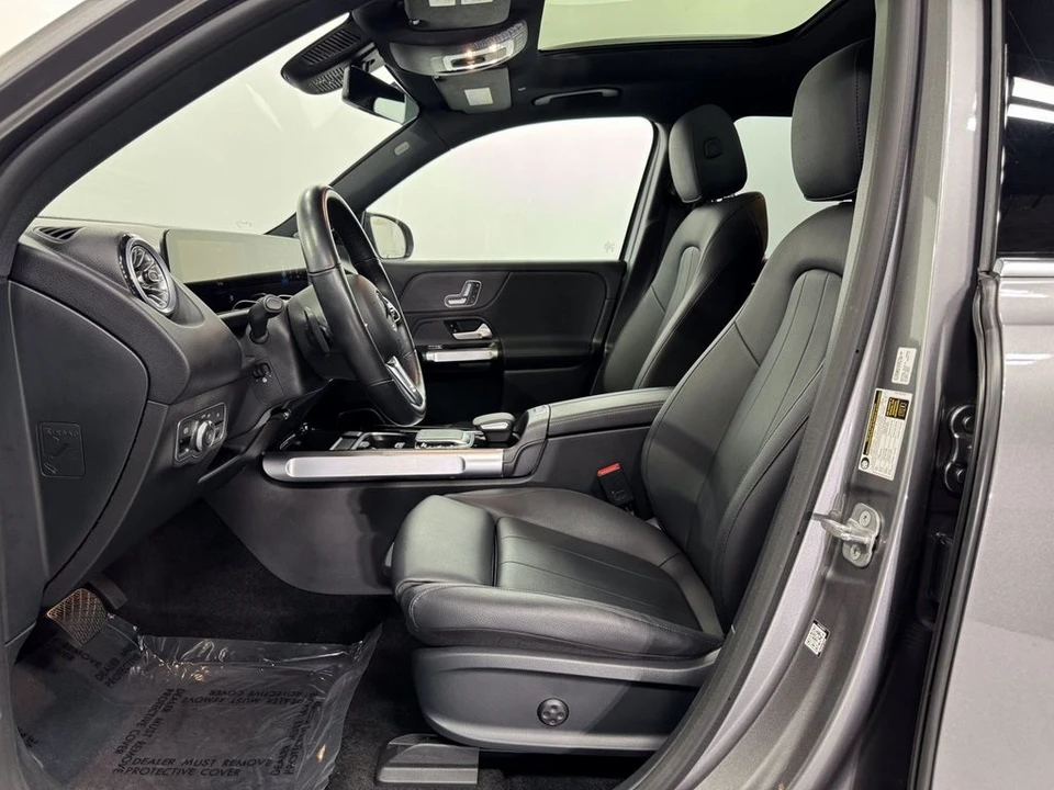 2023 Mercedes-Benz EQB - Image 8 of 12