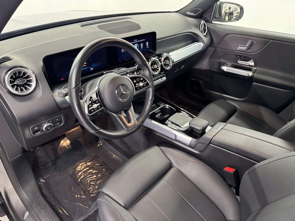 2023 Mercedes-Benz EQB - Image 9 of 21
