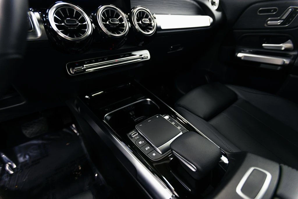 2023 Mercedes-Benz EQB - Image 14 of 21